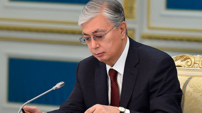 Президент "Қазақстан барысы – 2025" турнирінің жеңімпазын құттықтады