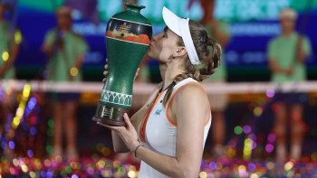 Фотография к новости: Елена Рыбакина Ningbo-2025 турнирінде жеңіске жетті