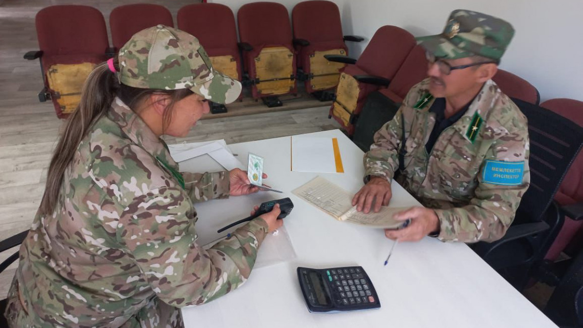  Ж. Жүнүсовтің жеке мұрағаты