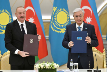 Фотография к новости: Сарапшы: Қазақстан мен Әзербайжан Орта дәліздің өзегіне айналды