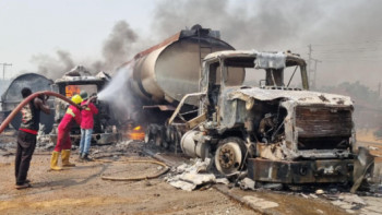 Фотография к новости: Нигерияда жанармай цистернасы жарылып, кемінде 30 адам қаза тапты