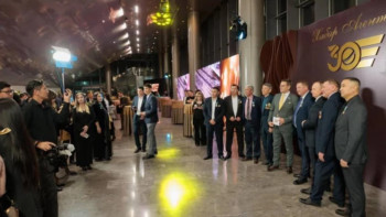 Фотография к новости: Президент "Хабар" агенттігін 30 жылдық мерейтойымен құттықтады