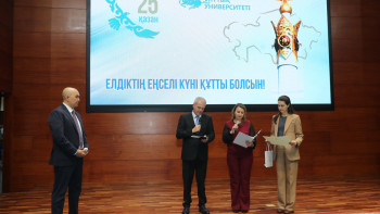 Фотография к новости: ЕҰУ проректоры Италия жұлдызы орденімен марапатталды