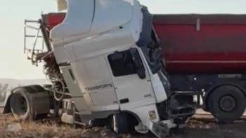 Фотография к новости: 12 адам қаза тапқан жол апатын тергеу үшін ІІМ Ақтөбе облысына арнайы топ жіберді