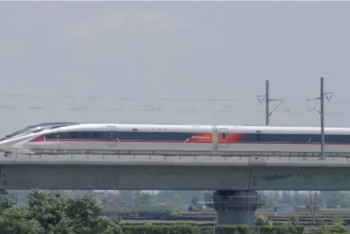 Фотография к новости: Әлемдегі ең жылдам пойыз Қытайда сынақтан өткізілуде