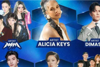 Фотография к новости: Димаш Құдайберген Вьетнамдағы музыкалық фестивальде ән шырқайды