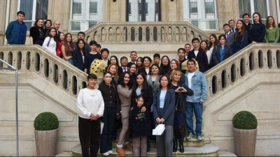 Париждегі қазақ жастары Республика күнін тойлады