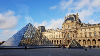 Фотография к новости: Францияда Луврды тонауға қатысы бар күдіктілер ұсталды