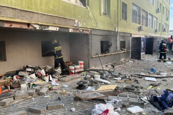 Фотография к новости: Ақтауда көпқабатты үйдің жертөлесінде жарылыс болды