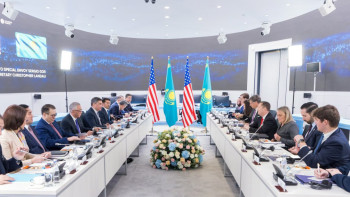Фотография к новости: Астана мен Вашингтон арасындағы экономикалық көпір: Бектенов келіссөздер өткізді