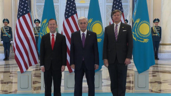 Фотография к новости: АҚШ президентінің арнайы өкілі мен Мемлекеттік хатшысының орынбасары Ақордаға келді