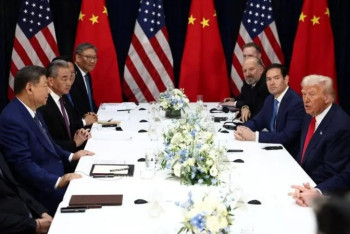 Фотография к новости: Трамп: "АҚШ пен Қытай арасындағы келісімге бүгін қол қойылуы мүмкін"