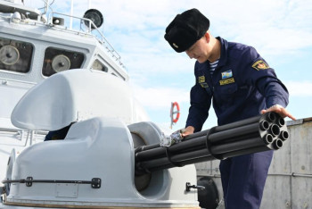 Фотография к новости: Әскери-теңіз күштерінің кемелері қысқы кезеңге дайын ба?