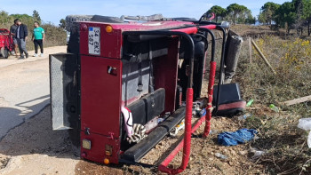 Фотография к новости: Түркияда сафари кезінде туристердің көлігі аударылып қалды