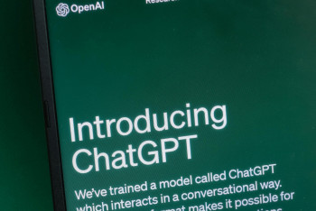 Фотография к новости: ChatGPT-ке бірнеше тақырып бойынша кеңес беруге тыйым салынды