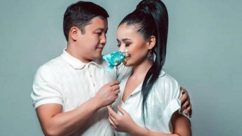 Фотография к новости: Мөлдір Мұқанова: "Тұрсынбектің жанынан сол адамды көргенде 24-қабаттан секірмекші болдым"