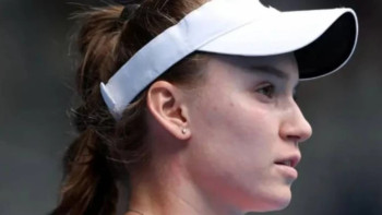 Фотография к новости: WTA қорытынды турнирі: Елена Рыбакина әлемнің екінші ракеткасын жеңді
