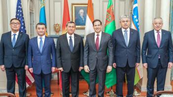 Фотография к новости: "С5+1" форматы: Қазақстан мен АҚШ өңірлік әріптестікті талқылады