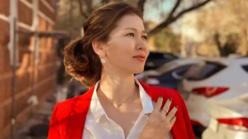 Фотография к новости: Журналист билік пен бұқара арасындағы көпір екенін ұмытпау керек – Бибігүл Құламан