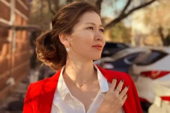 Фотография к новости: Журналист билік пен бұқара арасындағы көпір екенін ұмытпау керек – Бибігүл Құламан