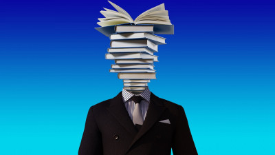 “Жұбайыңызды қалай өзгертуге болады?”: Депутат коучтар адамдарды адастырып жатқанын айтты