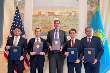 Фотография к новости: Қазақстан және OpenAI ЖИ негізінде білім беруді дамыту туралы меморандумға қол қойды