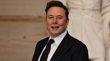 Фотография к новости: Tesla акционерлері Илон Масктың 1 трлн доллар көлеміндегі төлем пакетін мақұлдады