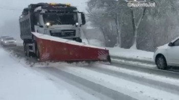 Фотография к новости: Қар аралас жаңбыр мен көктайғақ: Жүргізушілерге ескерту жасалды