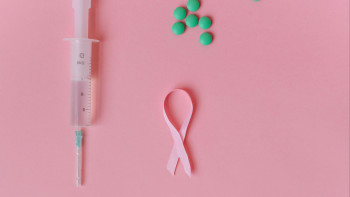 Фотография к новости: Ерте диагностика: 8 мыңнан астам әйел сүт безі обырына тексерілді