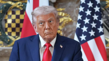 Фотография к новости: Трамп Будапештте Путинмен кездесудің неге кейінге қалғанын түсіндірді