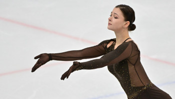 Фотография к новости: Мәнерлеп сырғанау: Софья Самоделкина Жапонияда күміс жүлдеге ие болды