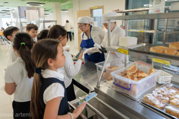 Фотография к новости: Мектеп оқушысы қалай тамақтанғаны дұрыс