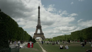 Фотография к новости: Францияда әйгілі көліктер аукционға қойылды