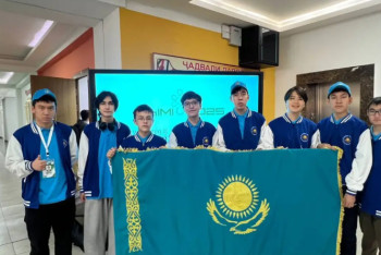 Фотография к новости: Қазақстандық оқушылар KhIMIO2025 халықаралық олимпиадасында 100 пайыз нәтиже көрсетті