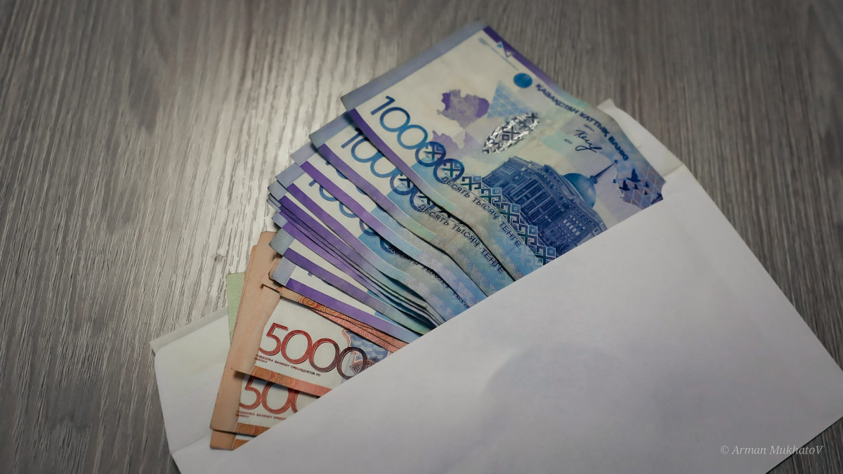  Арман Мухатов  - архив