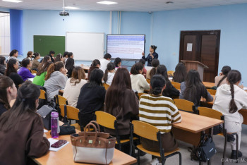 Фотография к новости: 150-ден астам студент шетелде тәжірибеден өтті