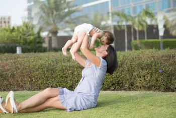 Фотография к новости: Декреттен кейін жұмысқа шыққан аналарға қандай жеңілдік бар?