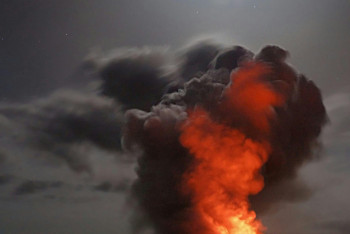 Фотография к новости: Сот ғимараты жанында террорист өзін-өзі жарып жіберді: 12 адам қаза тапты