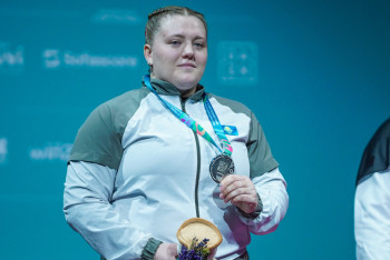 Фотография к новости: Исламиада - 2025: Любовь Ковальчук үш күміс медаль жеңіп алды