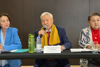 Фотография к новости: “ЛГБТ насихатына жол жоқ”: Алматыда белсенділер мәжілісте көтерілген заңға қолдау білдірді