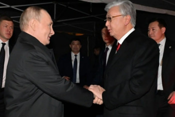 Фотография к новости: Қазақстан мен Ресей президенттері жылы қоштасты