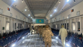 Фотография к новости: Қазақстан Ауғанстанға гуманитарлық жүк жіберді