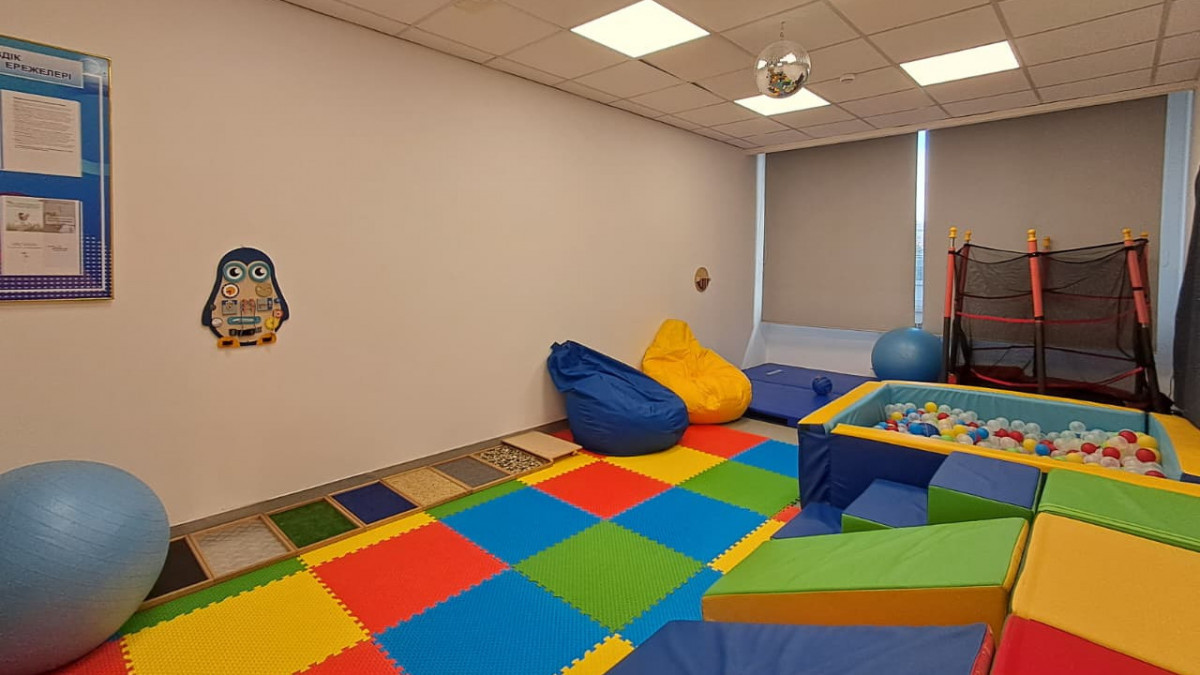  кейіпкер мұрағатынан