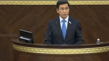 Фотография к новости: Аймағамбетов жұмысшының “өзін кінәлі” етіп шығаратындар туралы айтты