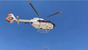 Фотография к новости: Алғабастағы өрттен зардап шеккендердің бірі тікұшақпен Шымкентке жеткізілді