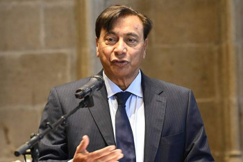 Фотография к новости: Үнді магнаты Миттал Ұлыбританиядағы салық реформасына байланысты елден кетті