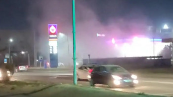 Фотография к новости: Ақтауда Qazaq Oil жанармай бекетінде өрт шығып, жеңіл көлік өртенді