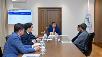 Фотография к новости: Семейде балаларға арналған футзал академиясын салу мәселесі талқыланды