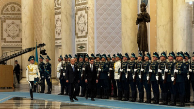 Тоқаев Ақордада Түрікменстан басшысын қарсы алды