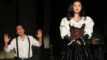 Фотография к новости: Астанада «Romeo & Juliet» спектаклі жаңаша ұсынылды